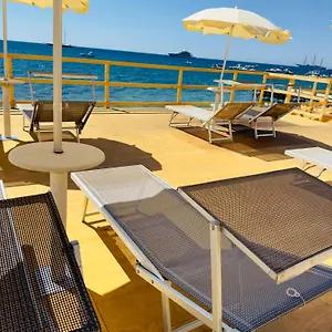 Sirina House Hotel apartamentowy