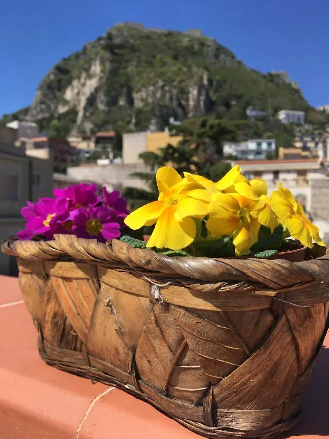 Oda ve Kahvaltı B&B Porta Del Re Taormina