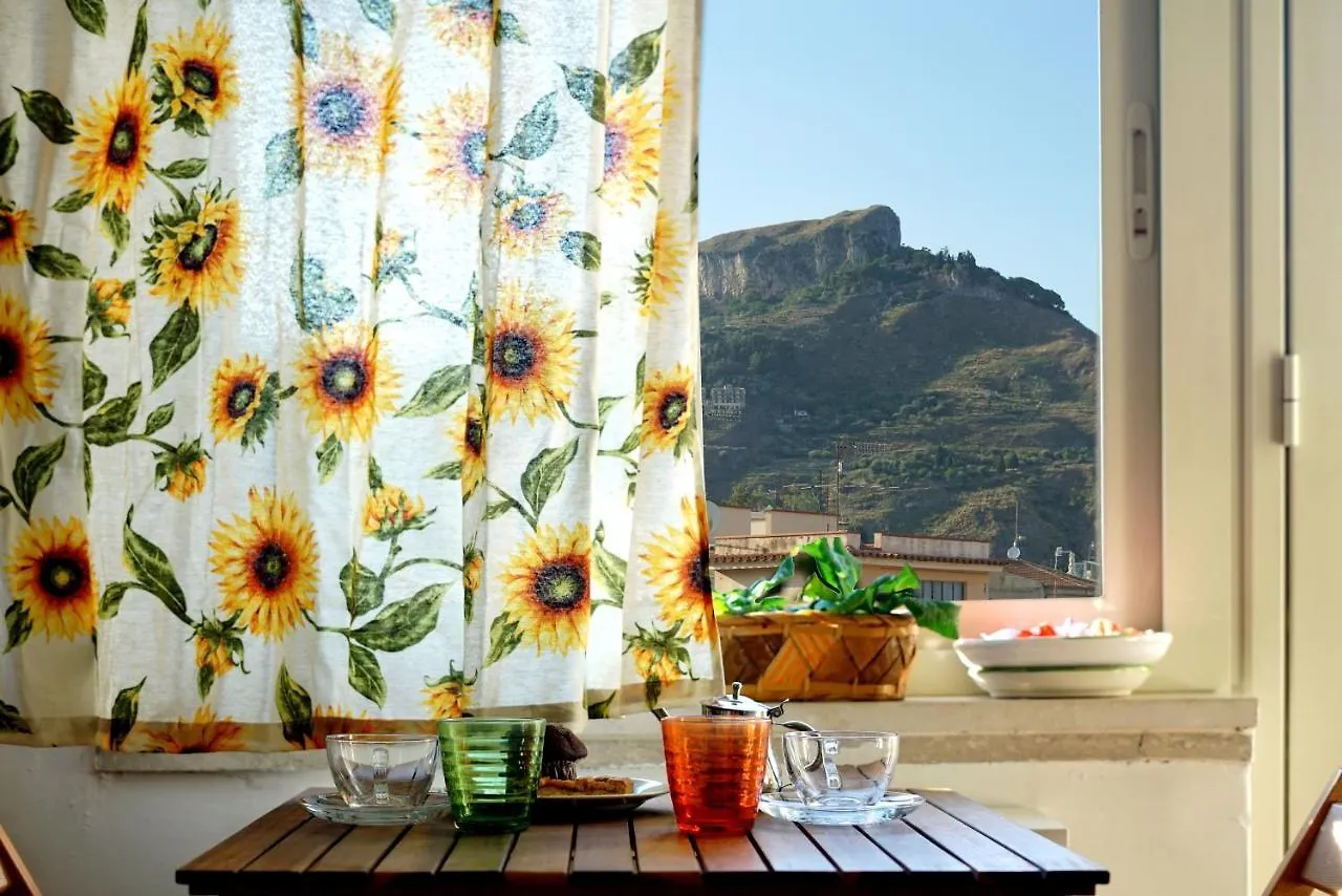 Oda ve Kahvaltı B&B Porta Del Re Taormina İtalya